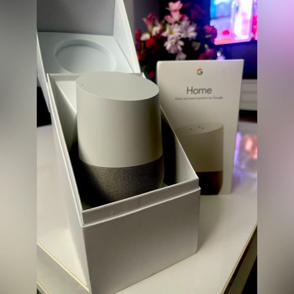 NEARLY NEW Google Home Voice-Activated Speaker - Picture 2 of 4